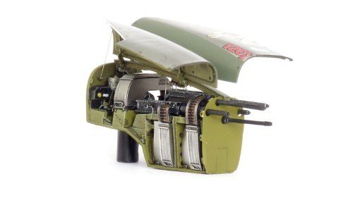 EDUARD 648790 P-38J nose gun bay 1/48 – Image 8