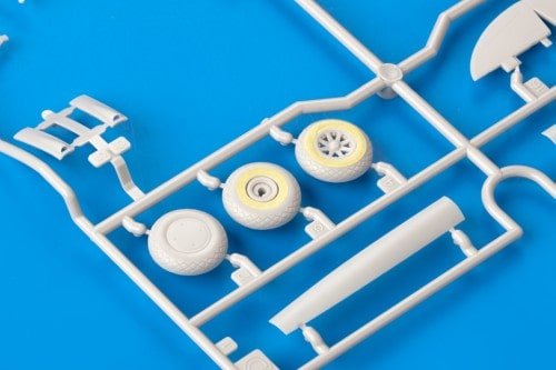 EDUARD BIG49240 P-38G 1/48 (TAMIYA) – Image 5