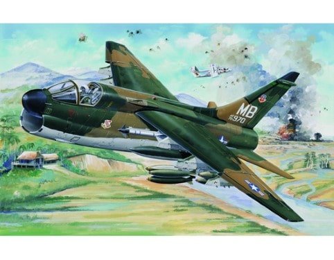 TRUMPETER 02245 USAF A-7D CORSAIR II 1/32