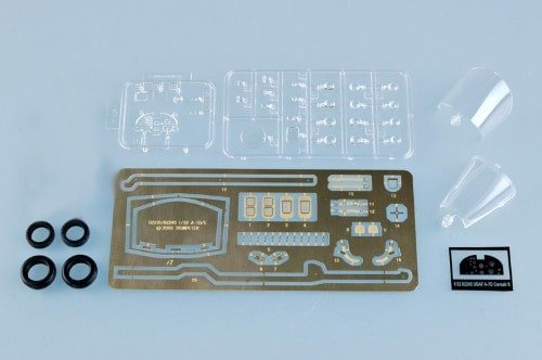 TRUMPETER 02245 A-7D CORSAIR II 1/32 – Image 6