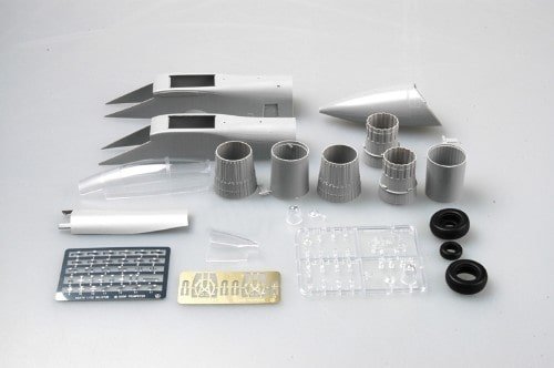 TRUMPETER 02271 SU-30 MKK FLANKER-G 1/32 – Image 5