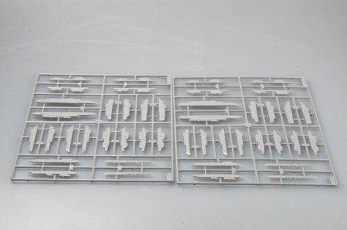 TRUMPETER 02271 SU-30 MKK FLANKER-G 1/32 – Image 10