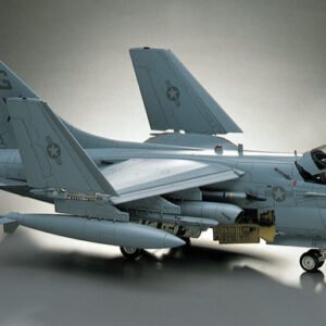 HASEGAWA  7247 PT47 A-7D/E CORSAIR II 1/48