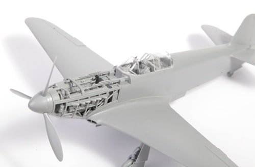 ZVEZDA Z4814 YAK-3 NORMANDIE NIEMEN 1/48 – Image 5