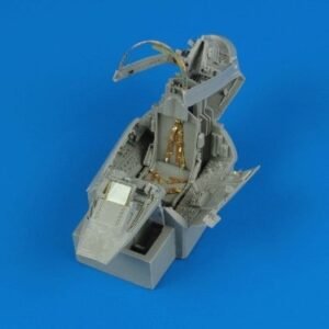 Cockpit F-100D 1/32