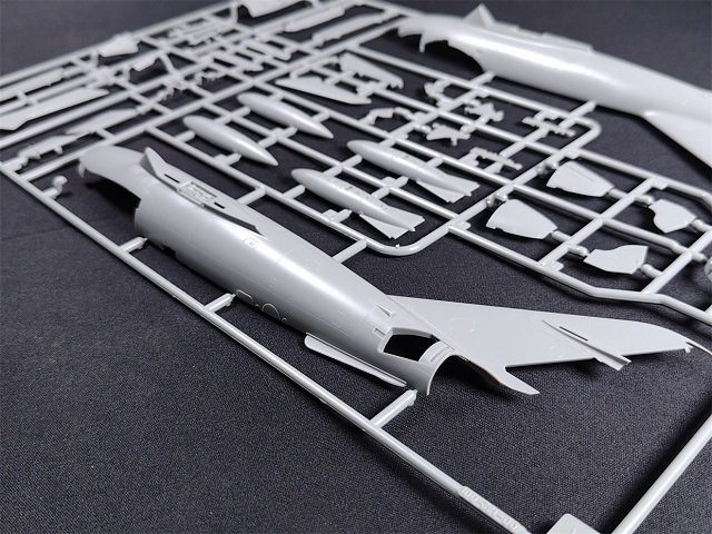 MIG-17F PLA – Image 4