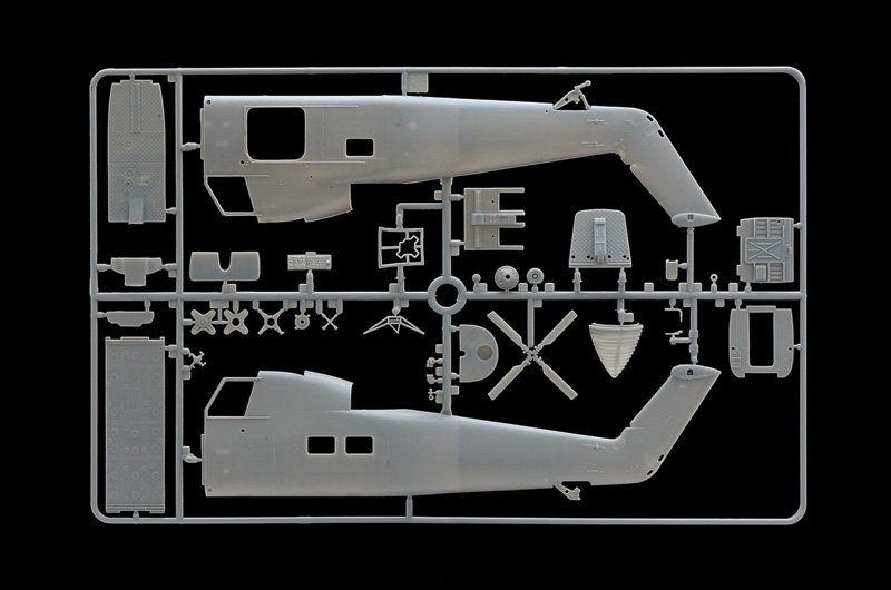 ITALERI 2027 WESSEX UH.5 1/48 – Image 13