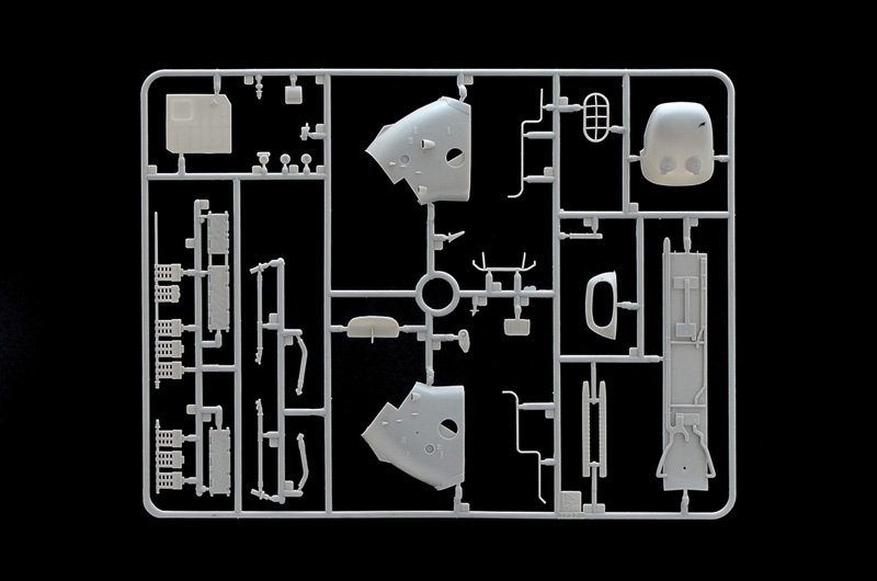 ITALERI 2027 WESSEX UH.5 1/48 – Image 14